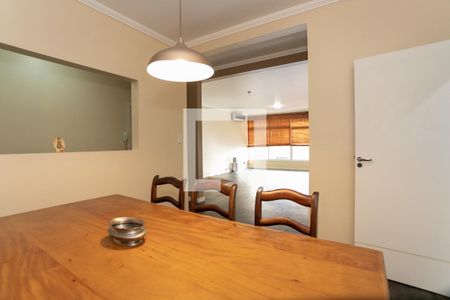 Sala de Jantar de apartamento à venda com 4 quartos, 140m² em Rio Branco, Porto Alegre