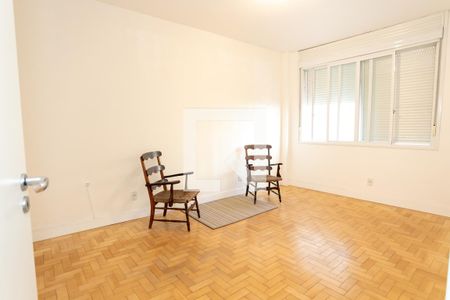Quarto 1 de apartamento à venda com 4 quartos, 140m² em Rio Branco, Porto Alegre