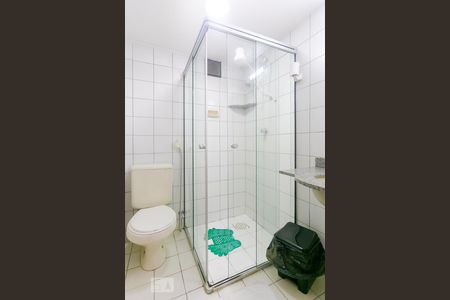 BANHEIRO de apartamento para alugar com 2 quartos, 44m² em Asa Norte, Brasília