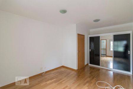 Apartamento para alugar com 3 quartos, 120m² em Jardim, Santo André