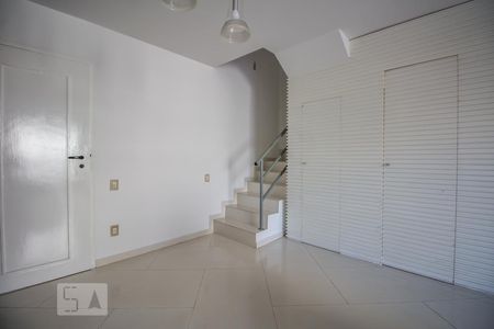 Sala de apartamento à venda com 1 quarto, 70m² em Vila Madalena, São Paulo