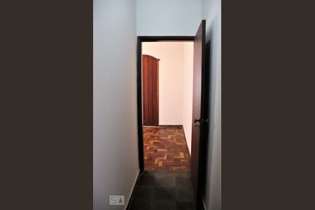 Corredor  de casa para alugar com 3 quartos, 430m² em Serra, Belo Horizonte
