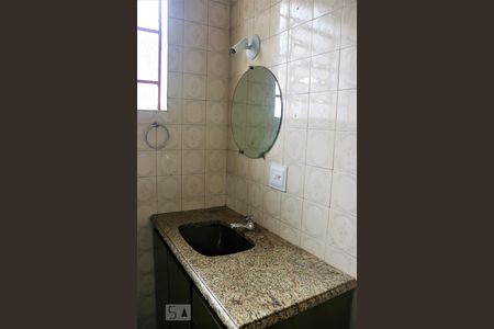 Banheiro Suite  de casa para alugar com 3 quartos, 430m² em Serra, Belo Horizonte
