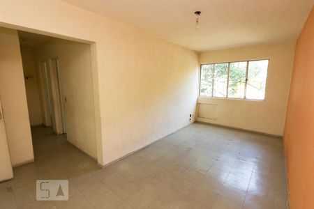 Sala de apartamento para alugar com 2 quartos, 50m² em Taquara, Rio de Janeiro