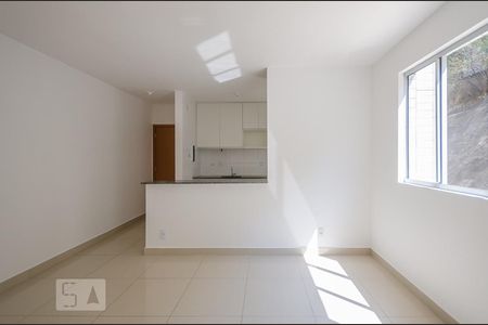 Sala de apartamento para alugar com 2 quartos, 65m² em Buritis, Belo Horizonte