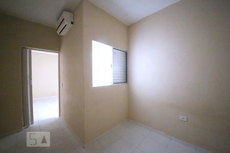 Quarto de casa para alugar com 1 quarto, 40m² em Vila Constança, São Paulo