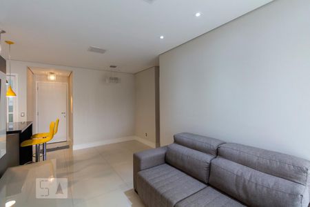 Sala de apartamento para alugar com 2 quartos, 78m² em Vila Santa Catarina, São Paulo