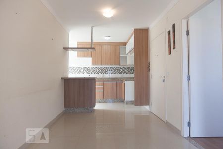 Sala de apartamento à venda com 3 quartos, 57m² em Parque Jambeiro, Campinas