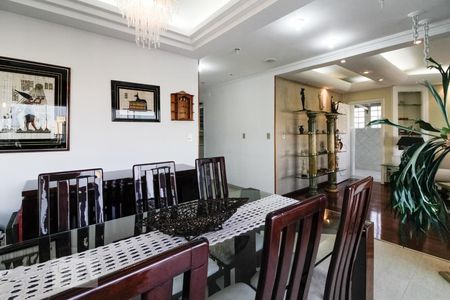 Sala de casa à venda com 4 quartos, 275m² em Jardim Pinheiros, São Paulo