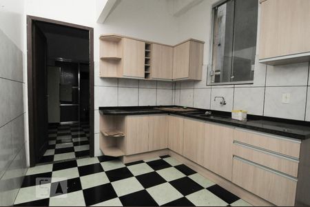 Cozinha  de apartamento à venda com 3 quartos, 120m² em Centro Histórico, Porto Alegre