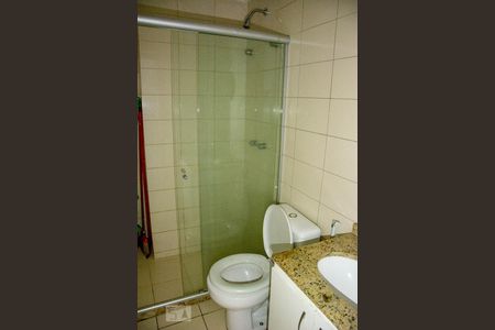 Banheiro de kitnet/studio para alugar com 1 quarto, 35m² em Centro, Rio de Janeiro