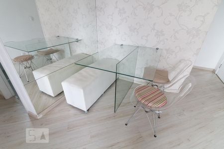 Sala - mesa e cadeiras de apartamento à venda com 2 quartos, 50m² em Vila Rio, Guarulhos