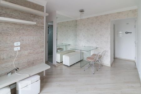 Sala de apartamento à venda com 2 quartos, 50m² em Vila Rio, Guarulhos