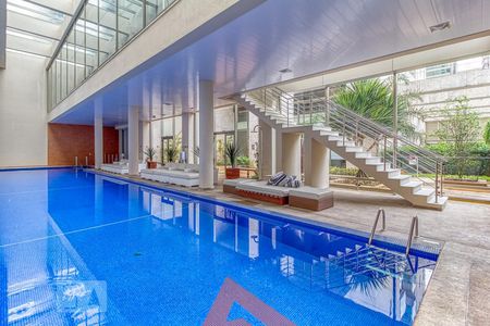 Piscina de apartamento para alugar com 1 quarto, 62m² em Itaim Bibi, São Paulo