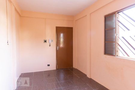 Sala de apartamento à venda com 1 quarto, 60m² em Protásio Alves, Porto Alegre