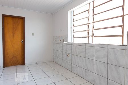 Cozinha de apartamento à venda com 1 quarto, 50m² em Protásio Alves, Porto Alegre