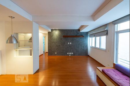 Sala de apartamento à venda com 2 quartos, 90m² em Leblon, Rio de Janeiro