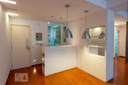 Sala de apartamento à venda com 2 quartos, 90m² em Leblon, Rio de Janeiro