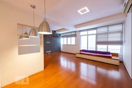 Sala de apartamento para alugar com 2 quartos, 90m² em Leblon, Rio de Janeiro