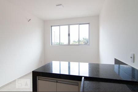 Sala/Cozinha de kitnet/studio à venda com 1 quarto, 36m² em Ouro Preto, Belo Horizonte