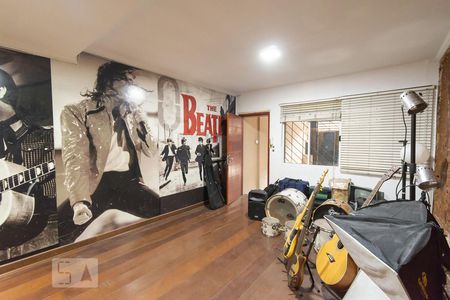 Sala de casa à venda com 2 quartos, 100m² em Chácara Santo Antônio (zona Sul), São Paulo