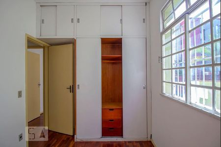 Quarto 2 de apartamento para alugar com 3 quartos, 110m² em Nova Suíssa, Belo Horizonte