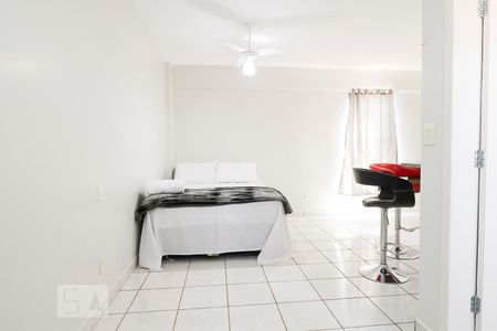 Suite de kitnet/studio para alugar com 1 quarto, 35m² em Setor Leste Universitário, Goiânia