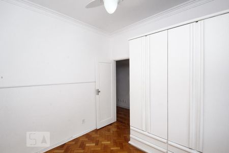 Quarto 1 de apartamento para alugar com 2 quartos, 72m² em Humaitá, Rio de Janeiro