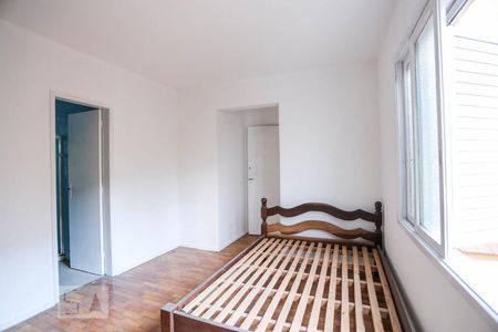 Suíte de apartamento para alugar com 1 quarto, 58m² em Centro Histórico, Porto Alegre