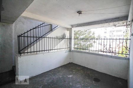 Subsolo de casa para alugar com 3 quartos, 165m² em Perdizes, São Paulo