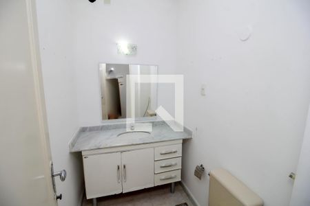 Lavabo de apartamento para alugar com 1 quarto, 110m² em Santa Teresa, Rio de Janeiro