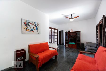 Sala de casa para alugar com 4 quartos, 174m² em Recreio dos Bandeirantes, Rio de Janeiro