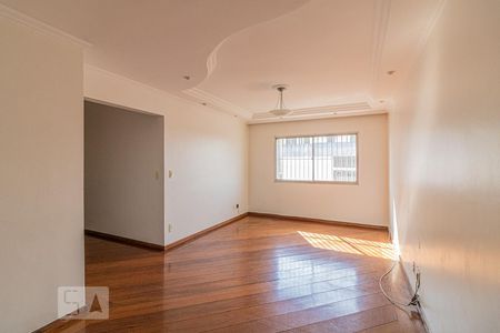 Apartamento à venda com 82m², 2 quartos e 1 vagaSala