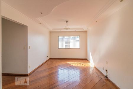 Apartamento à venda com 82m², 2 quartos e 1 vagaSala