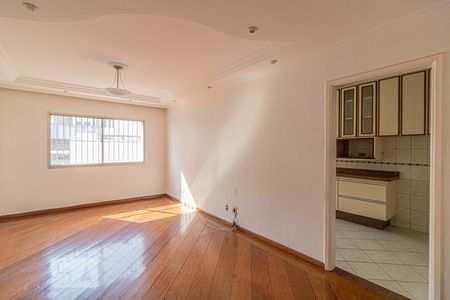 Apartamento à venda com 82m², 2 quartos e 1 vagaSala