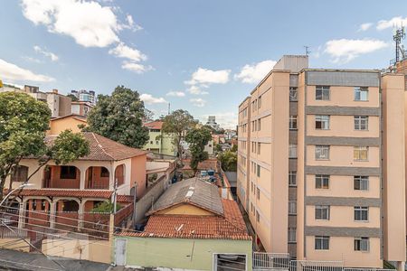 Vista da Sala de apartamento à venda com 2 quartos, 55m² em Sagrada Família, Belo Horizonte