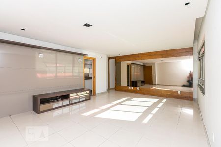 Apartamento à venda com 4 quartos, 134m² em Funcionários, Belo Horizonte