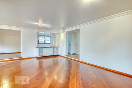 Sala de apartamento à venda com 3 quartos, 246m² em Itaim Bibi, São Paulo