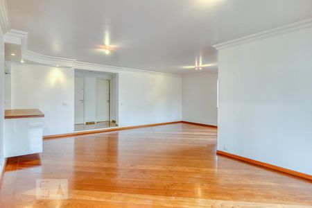 Sala de apartamento à venda com 3 quartos, 246m² em Itaim Bibi, São Paulo