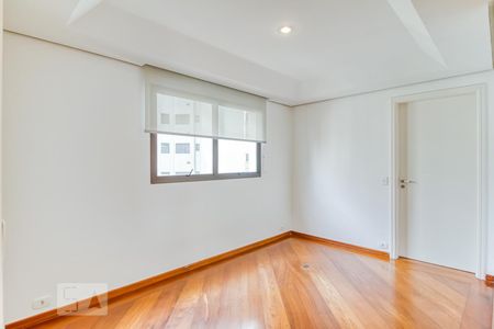 Sala de almoço de apartamento à venda com 3 quartos, 246m² em Itaim Bibi, São Paulo