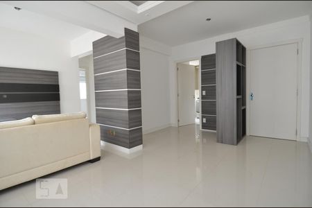 Sala de apartamento para alugar com 3 quartos, 75m² em Partenon, Porto Alegre