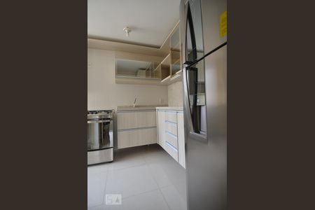 Cozinha de apartamento para alugar com 3 quartos, 75m² em Partenon, Porto Alegre