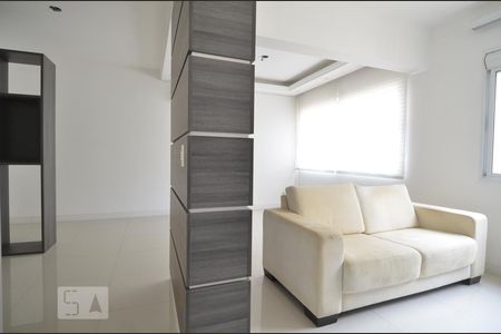 Sala de apartamento para alugar com 3 quartos, 75m² em Partenon, Porto Alegre