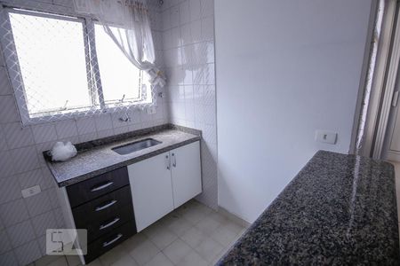 Cozinha de apartamento para alugar com 1 quarto, 27m² em Barra Funda, São Paulo