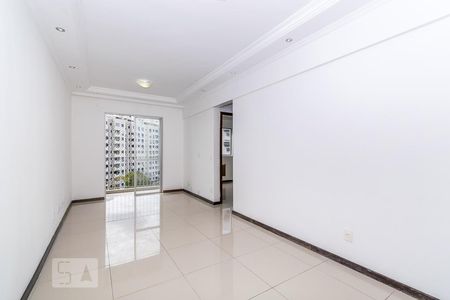 Sala de apartamento à venda com 2 quartos, 60m² em Vila da Penha, Rio de Janeiro