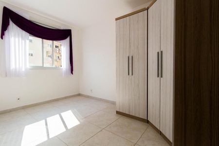 Suíte de apartamento à venda com 2 quartos, 53m² em Teresópolis, Porto Alegre