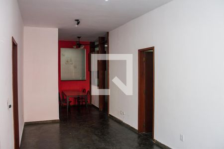 Sala de casa de condomínio para alugar com 2 quartos, 80m² em Piedade, Rio de Janeiro