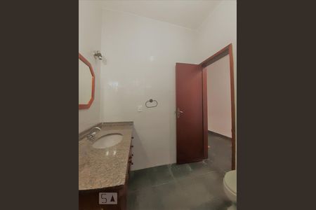 Banheiro da suíte de apartamento para alugar com 2 quartos, 80m² em Piedade, Rio de Janeiro