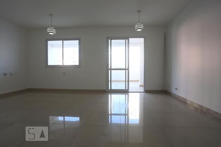 Sala de apartamento para alugar com 2 quartos, 82m² em Vila Sônia, São Paulo