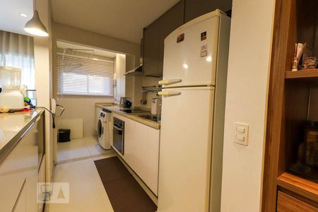 Cozinha e Área de Serviço de apartamento para alugar com 1 quarto, 50m² em Alphaville, Barueri